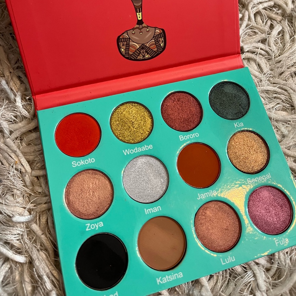 Juvia’s Place Saharan Palette